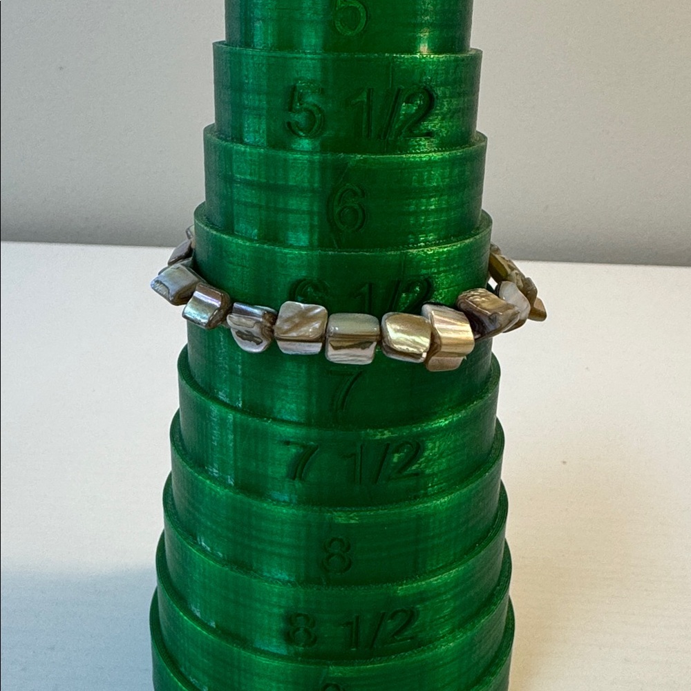Shell stretchy bracelet - Picture 2 of 3